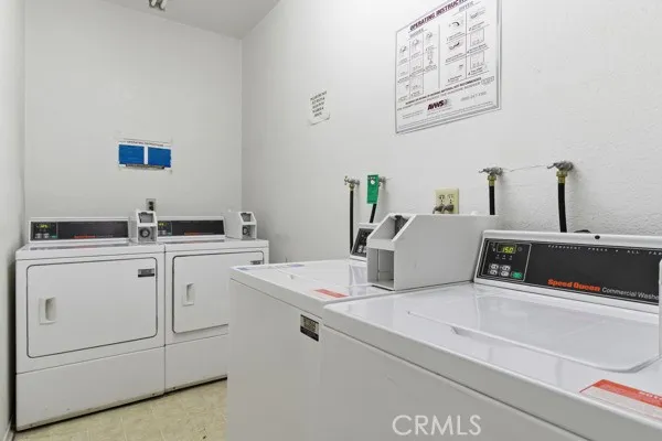 5135 Zelzah 100, Encino, California 91316 home-pic-22